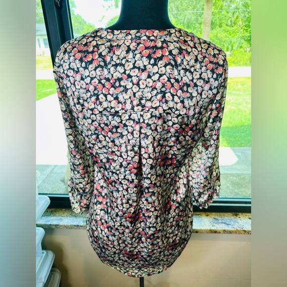 Daniel Rainn High Low Split Neck Floral Blouse Size Medium - Picture 7 of 9